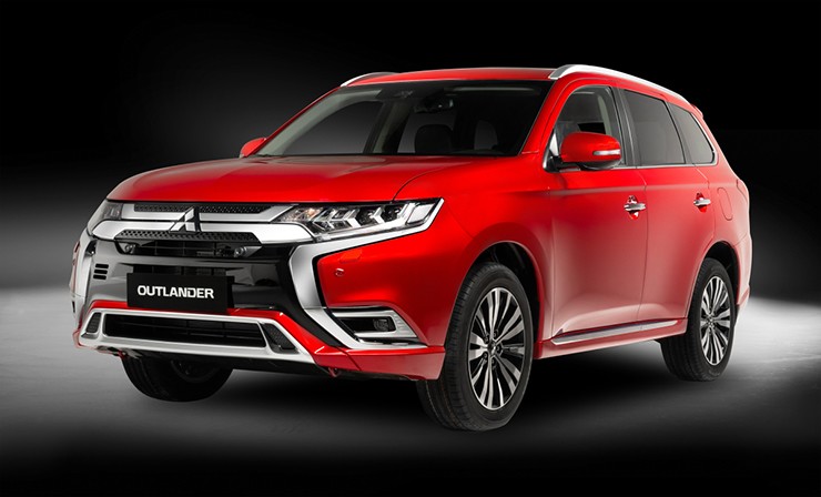 1-1750249304-747-width740height448 Giá xe Mitsubishi Outlander tháng 6/2025, crossover 7 chỗ từ 825 triệu đồng - 4