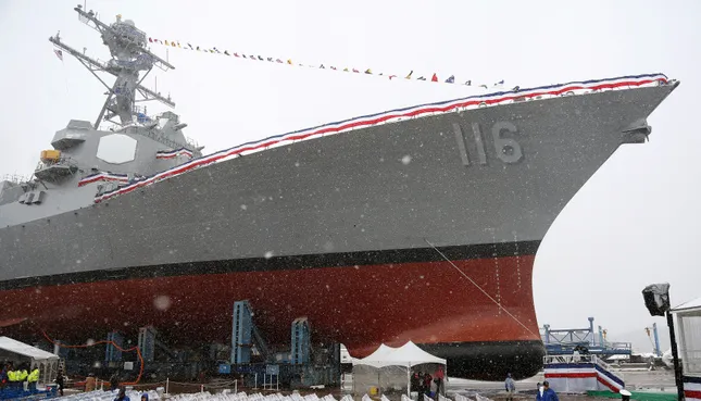 Tàu khu trục USS Thomas Hudner của Hải quân Mỹ. (Ảnh: AP)