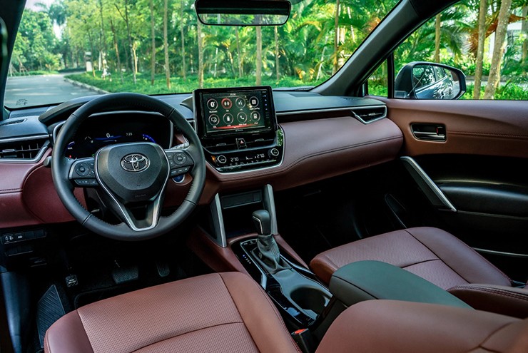 Trải nghiệm lái của Toyota Corolla Cross với nhiều người là "rất nhàm chán".