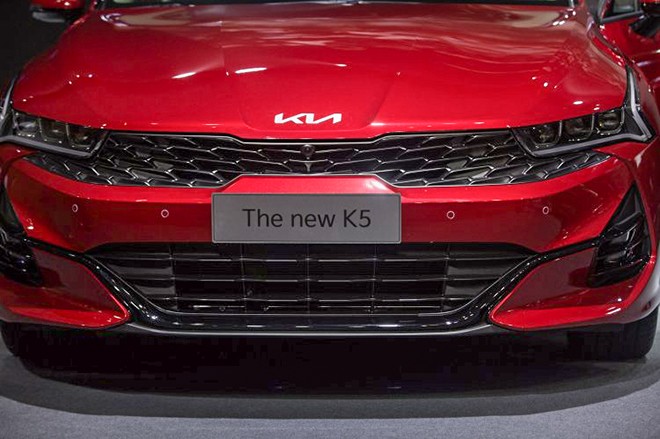 4-1750961013-834-width660height439 Giá xe KIA K5 tháng 6/2025, bản Luxury ưu đãi 10 triệu đồng - 7