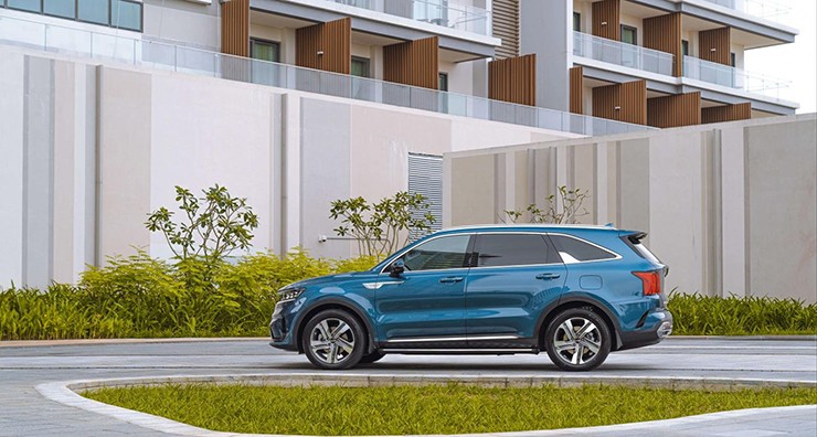 9-1751045719-77-width740height396 Giá xe KIA Sorento tháng 6/2025, ưu đãi tới 80 triệu đồng - 12