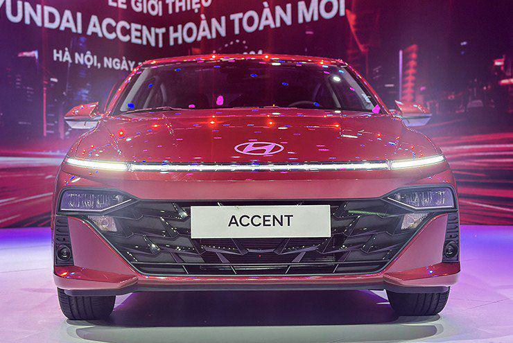 accentnew1-1749552795-127-width740height495 Soluto giá rẻ: Đánh bật Vios, Accent khỏi cuộc chơi taxi? - 1