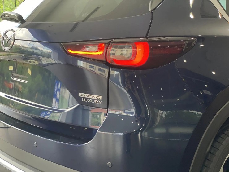 acx53-1751124604-927-width740height555 CX-5, Outlander: Xe Nhật "sang hóa", chủ xe Việt có thực sự cần? - 14