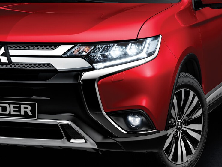 aoutlander5-1751124523-15-width740height557 CX-5, Outlander: Xe Nhật "sang hóa", chủ xe Việt có thực sự cần? - 10