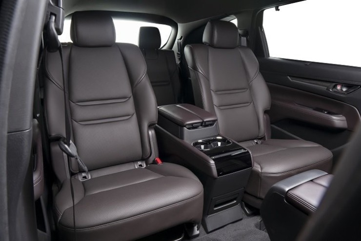 banner-layout-24-19-6-hai-mau-suv-7-cho-dang-gom-trong-tai-chinh-duoi-1-ty-7-1750231754-167-width740height495 Hai mẫu SUV 7 chỗ đáng gờm trong tài chính dưới 1 tỷ - 6