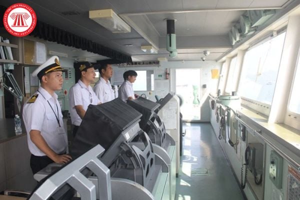 Giấy chứng nhận khả năng chuyên môn thuyền trưởng có mấy hạng? Thuyền viên có giấy chứng nhận được làm gì?