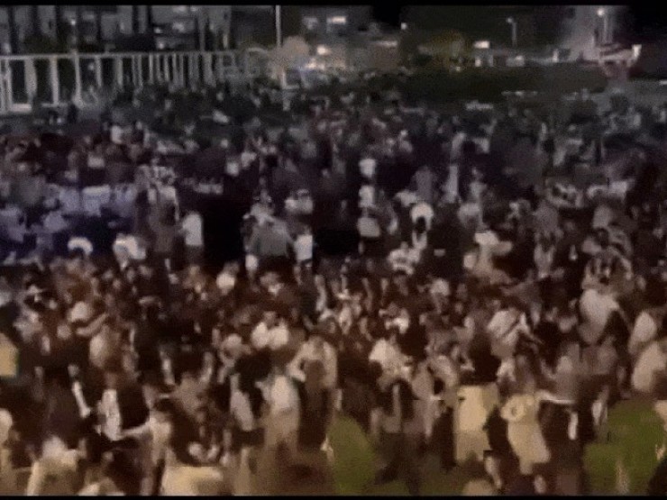 image_dai_dien_gifthao-chay-1750487150-267-width740height495-gif2mp4_anh_cat_4_3 Thực hư video người Israel tháo chạy ở Tel Aviv khi Iran tấn công tên lửa