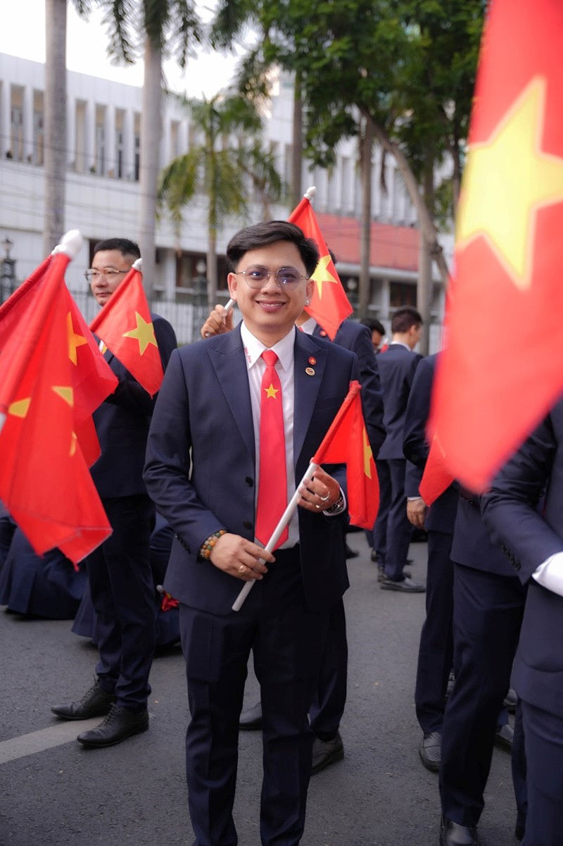 Mon Amie tạo ra dấu ấn khác biệt giữa thị trường may đo cao cấp