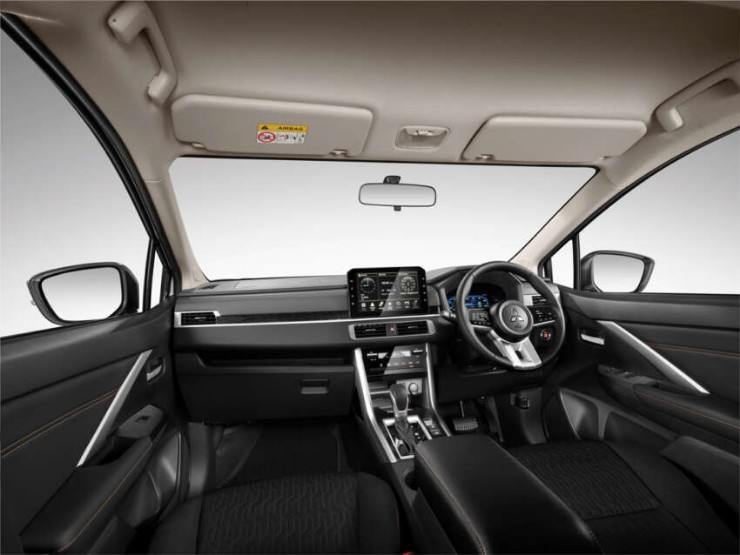 resize_20250621_152051_1776-1750494244-604-width740height555 Xpander bản facelift ra mắt, chờ ngày về Việt Nam - 4