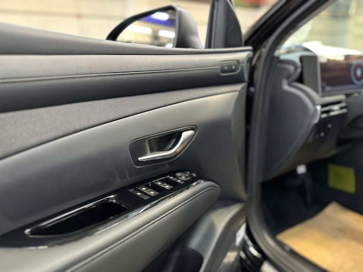 tucson10-1749657141-98-width740height555 Cận cảnh dòng SUV "ăn khách" Hyundai Tucson, giá từ 769 triệu đồng - 8
