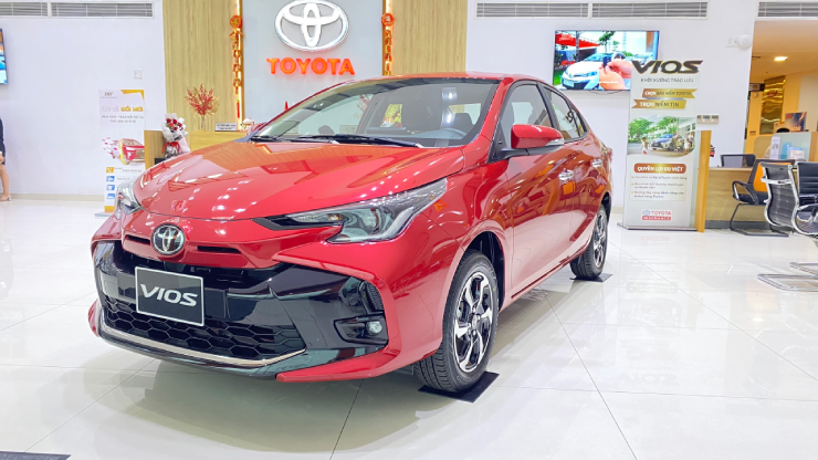 vios1111-1750331288-330-width740height416 Cuộc chiến "giá lăn bánh" dưới 500 triệu: Attrage, Vios hay Accent? - 1